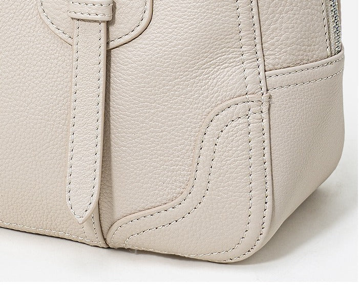 Genuine leather handbags Large Purses for women Fashion handbags  Small leather shoulder bag for everyday use Work bags for women Structured leather bag  No logo genuine leather shoulder bag