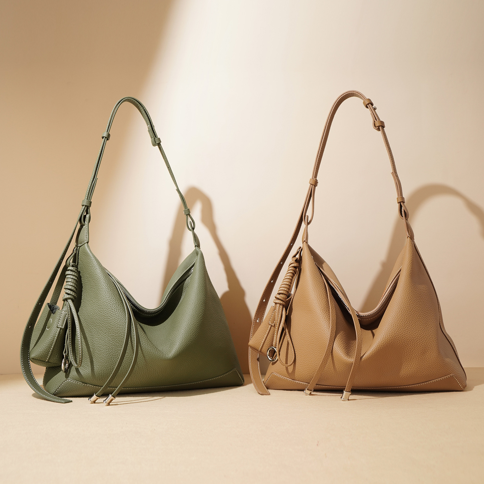 Leather  bag office Work bag for women Shoulder Hobo Bag Commuter Hobo Soft Leather Bag  No logo genuine leather shoulder bag