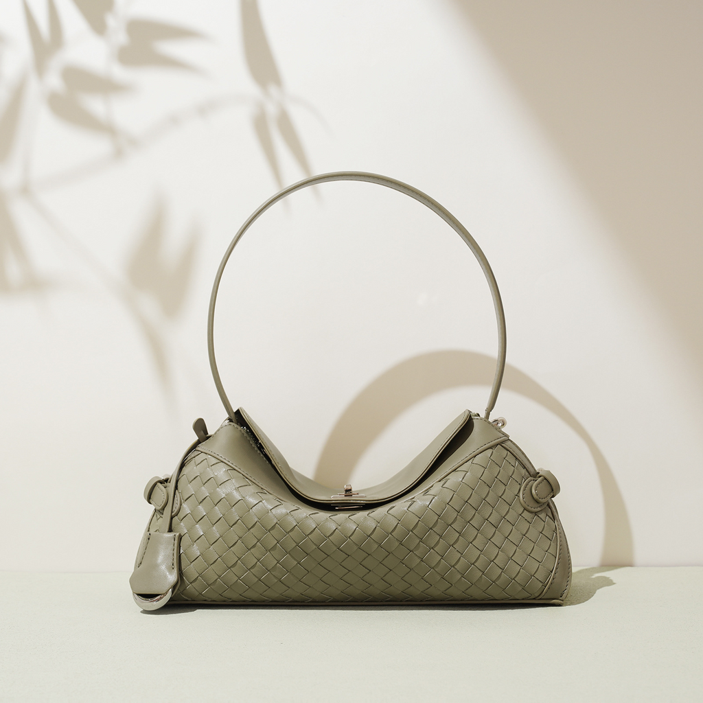 Women’s bags  Real leather purses Fashion handbags Work bags for women  Small leather shoulder bag for everyday use Casual everyday purse